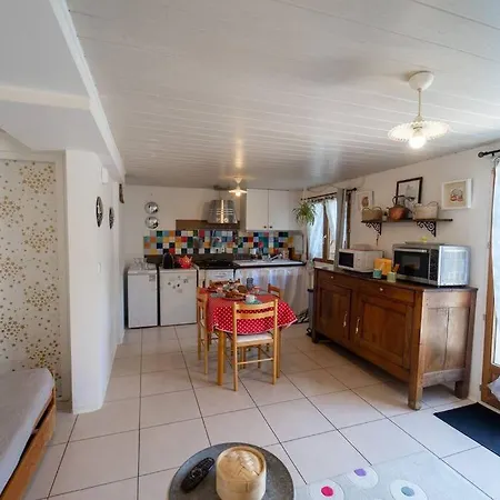 Apartment Flat *